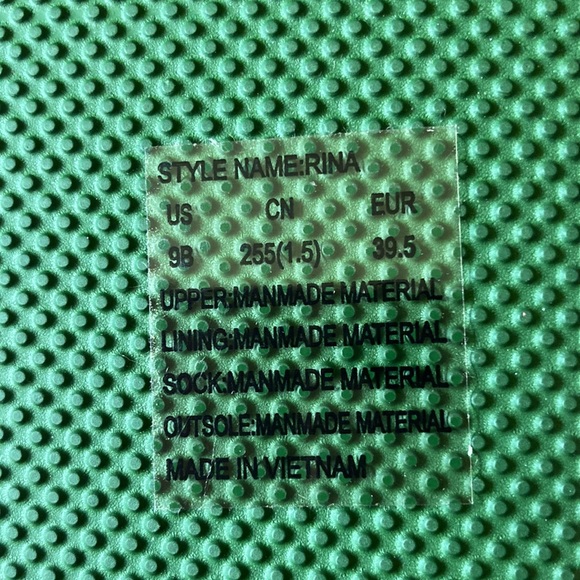 New Kate Spade #9 pink w/ bow and flowered platform flip flops. Never worn. - Picture 11 of 14